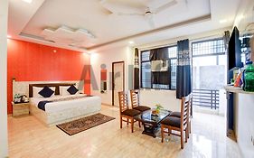 Hotel Airlift At Delhi Airport